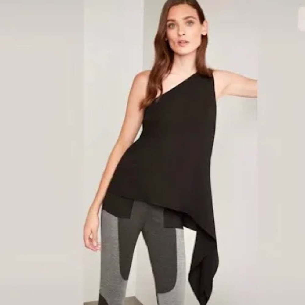 Brand New BCBGMAXAZRIA Top